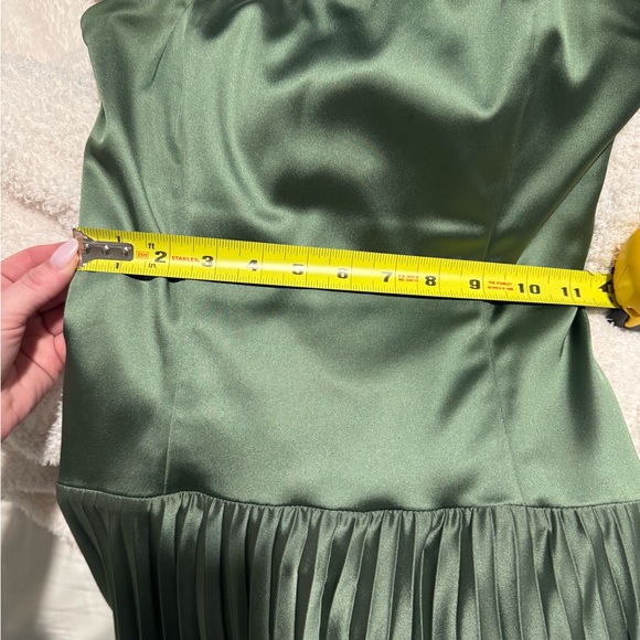 The A&F Giselle Strapless Drop-Waist Maxi Dress Abercrombie - Picture 6 of 6